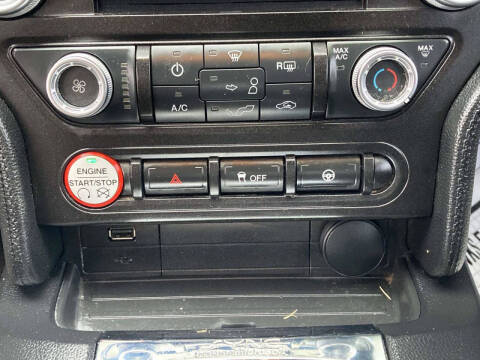 2015 Ford Mustang V6