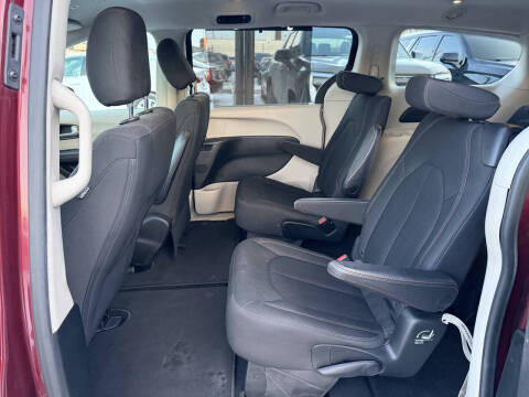 2018 Chrysler Pacifica Touring Plus