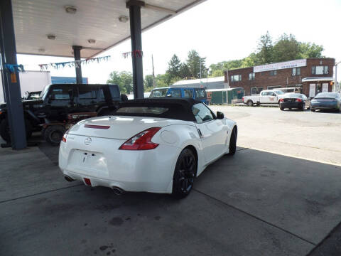 2016 Nissan 370Z Roadster Touring
