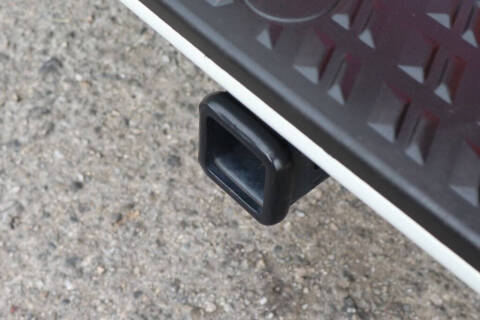 2023 Nissan Titan SV