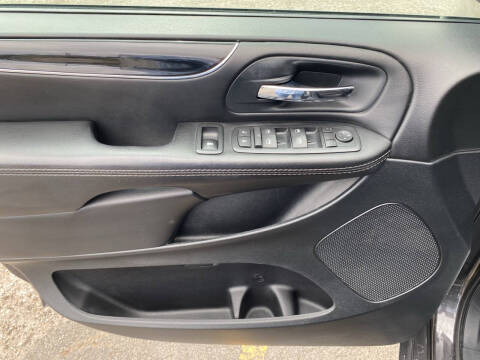 2016 Dodge Grand Caravan SE Plus