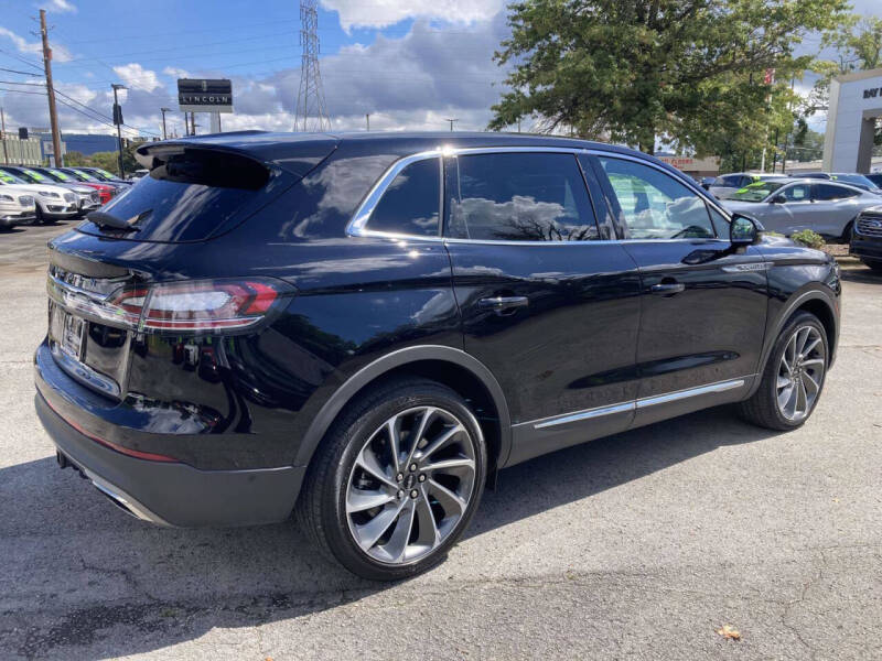 2023 Lincoln Nautilus Reserve