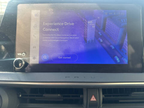 2023 Toyota Prius LE