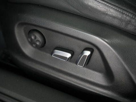 2016 Audi Q3 2.0T quattro Premium Plus