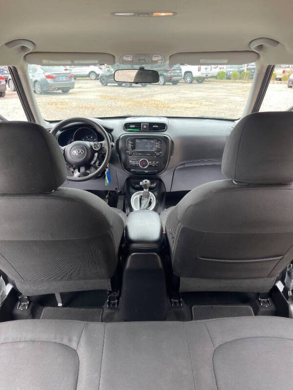 2017 Kia Soul +