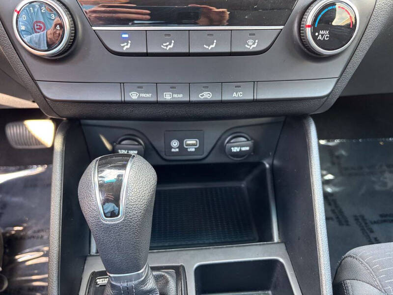 2021 Hyundai Tucson SE