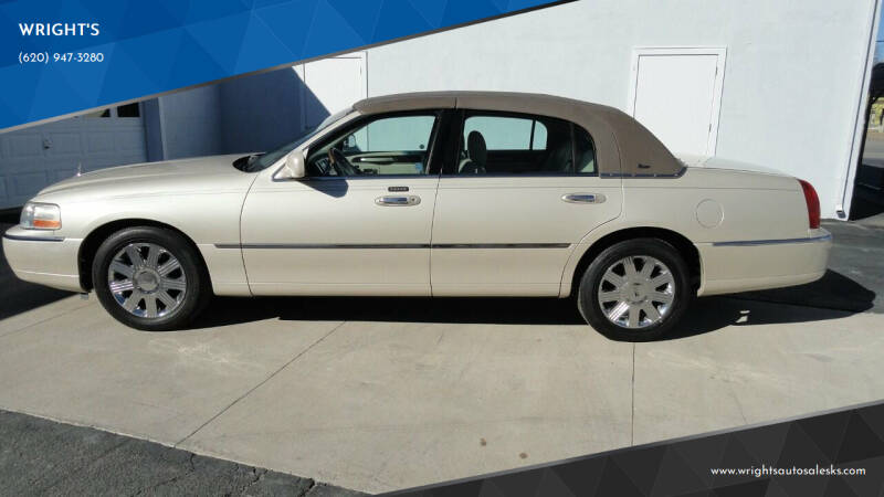 2003 Lincoln Town Car for sale at WRIGHT'S in Hillsboro KS