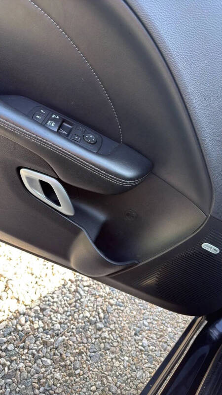 2016 Dodge Challenger 392 HEMI Scat Pack Shaker