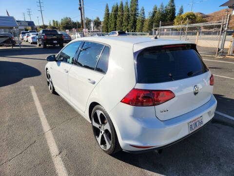 2017 Volkswagen Golf GTI S