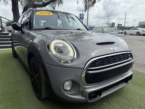 2016 MINI Hardtop 4 Door Cooper S