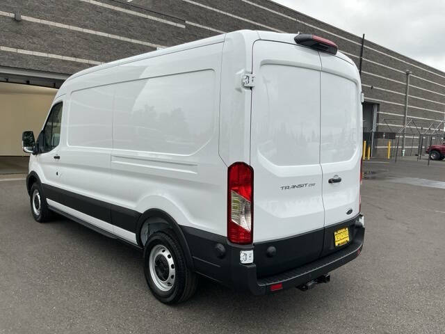 2025 Ford Transit 250