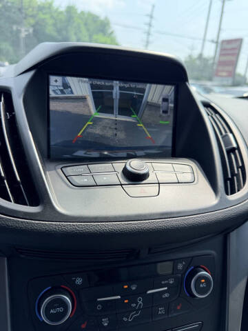 2019 Ford Escape SE