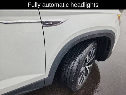 2024 Volkswagen Taos SE