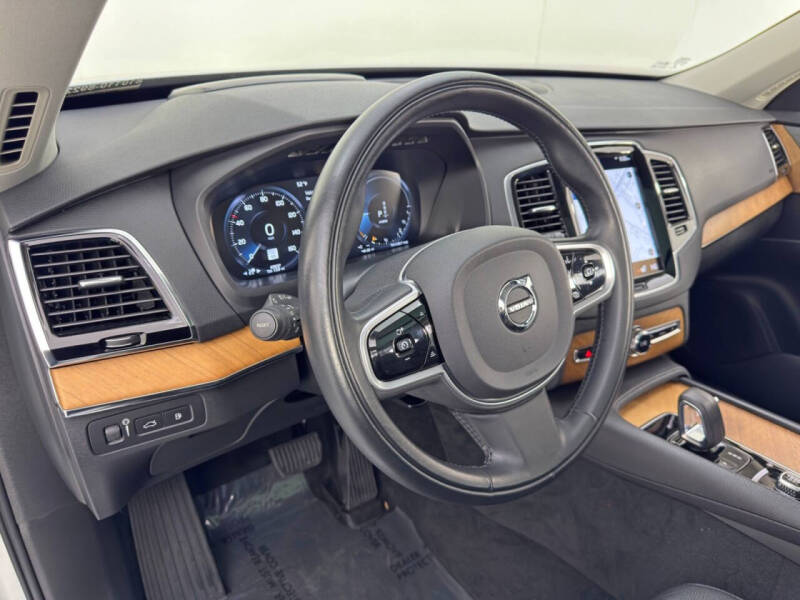 2022 Volvo XC90 Recharge T8 Inscription Expression 6P