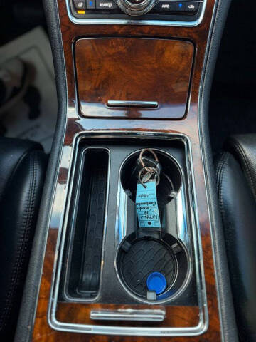 2019 Lincoln Continental Select