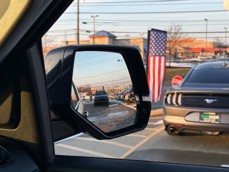 2016 Cadillac Escalade Luxury Collection