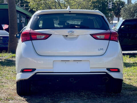 2017 Toyota Corolla iM