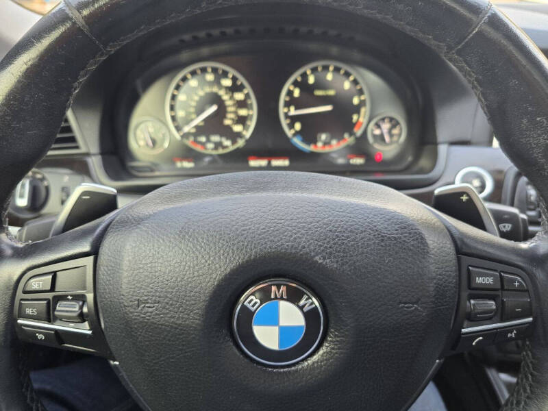 2016 BMW 5 Series 528i xDrive