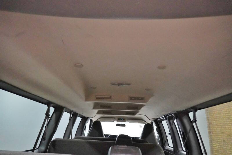 2017 Chevrolet Express LT 3500