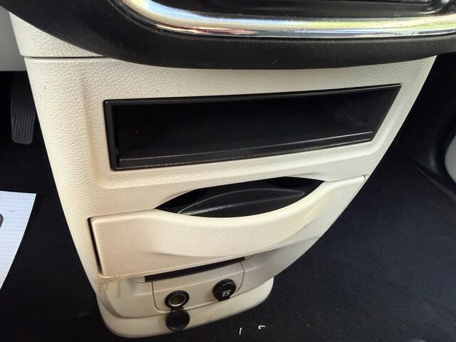 2013 Dodge Grand Caravan SXT