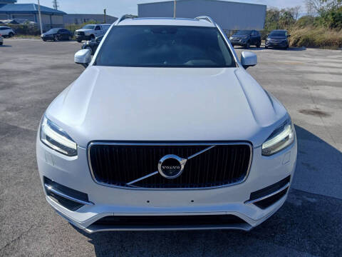 2018 Volvo XC90 T6 Momentum