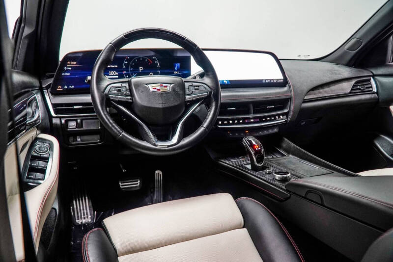 2025 Cadillac CT5 Sport