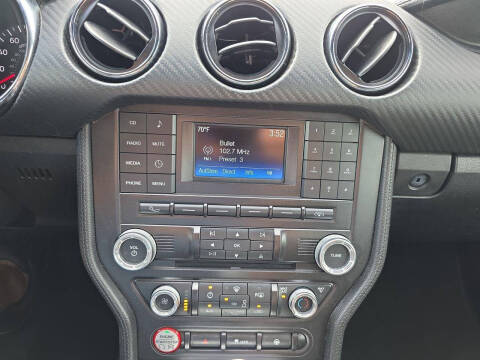 2015 Ford Mustang V6