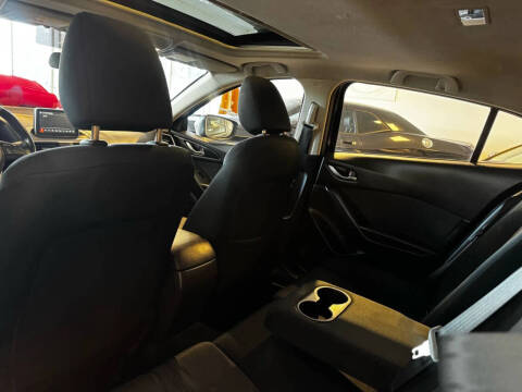 2016 Mazda MAZDA3 i Touring