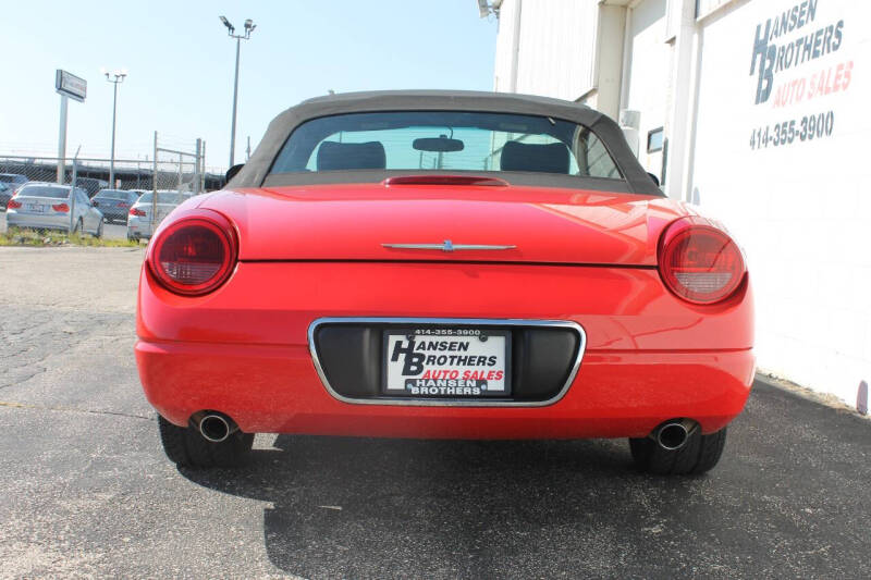 2003 Ford Thunderbird