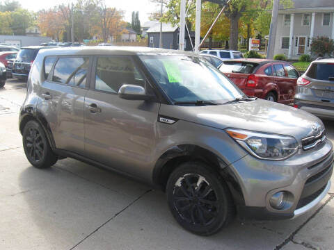 2018 Kia Soul +