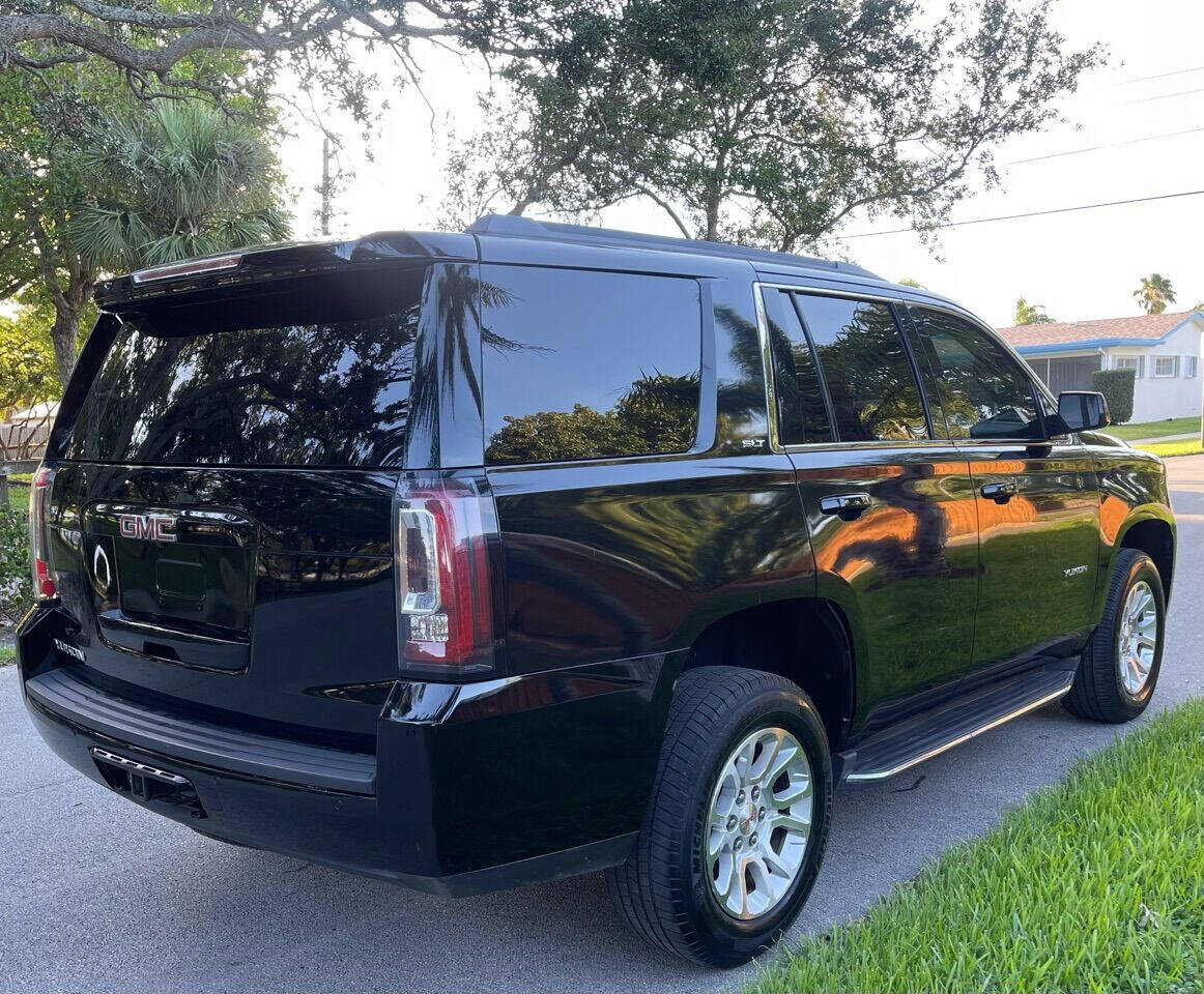 2017 GMC Yukon  - $24,780