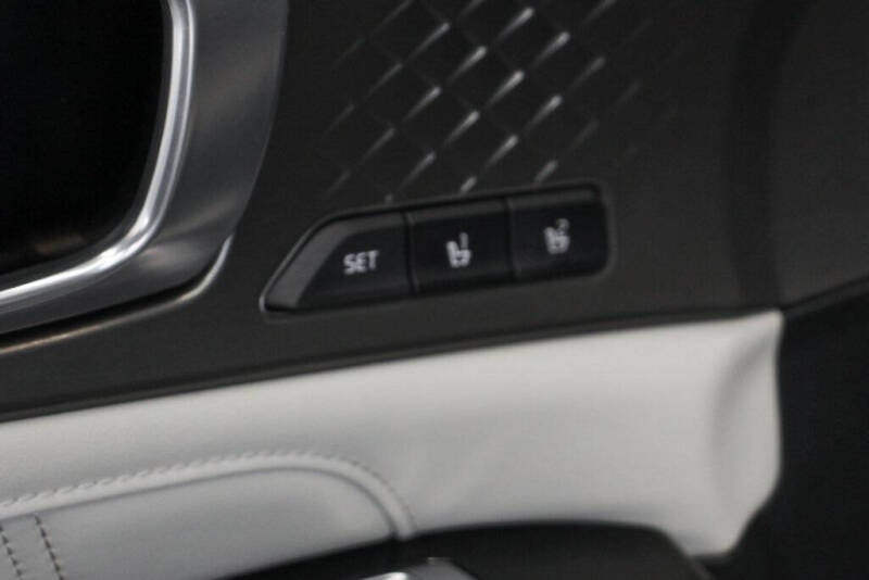 2023 Kia Sorento Plug-In Hybrid SX Prestige