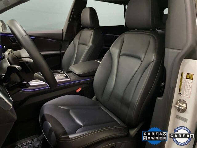 2023 Audi Q8 quattro Premium Plus 55 TFSI