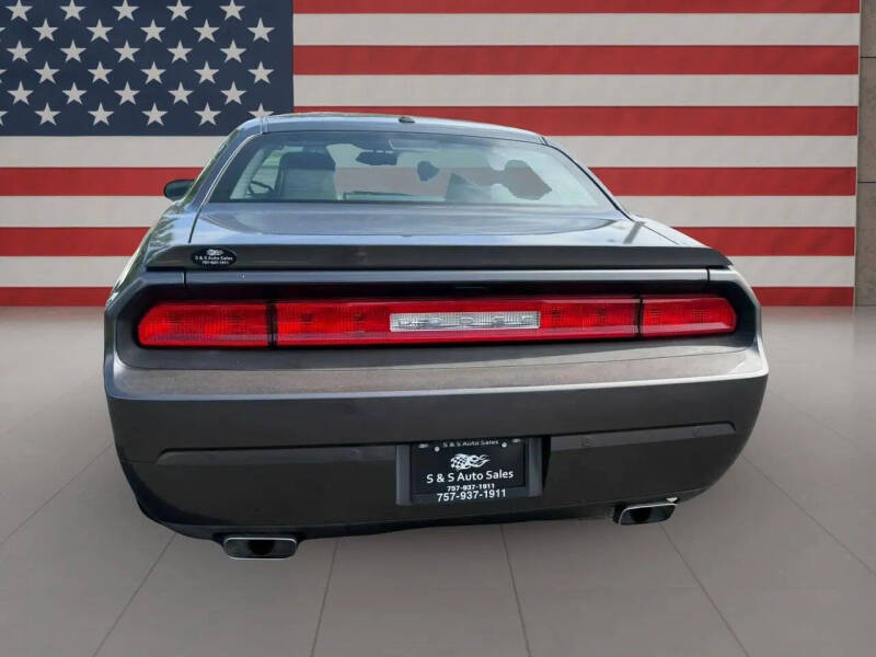 2013 Dodge Challenger R/T Classic