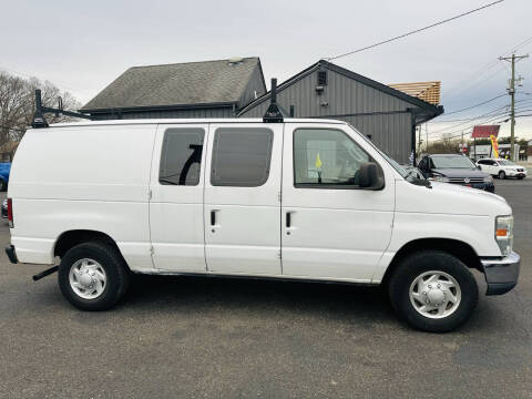 2013 Ford E-Series E-250
