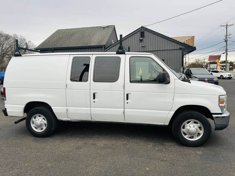 2013 Ford E-Series E-250