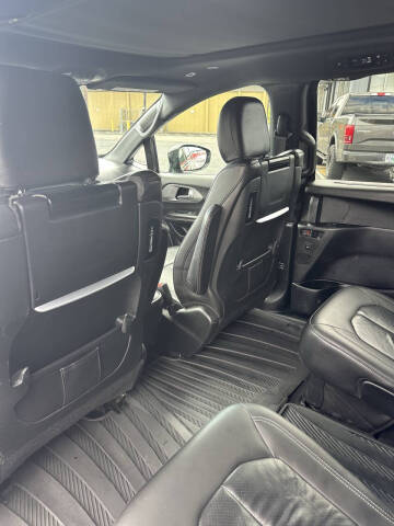 2018 Chrysler Pacifica Touring L Plus