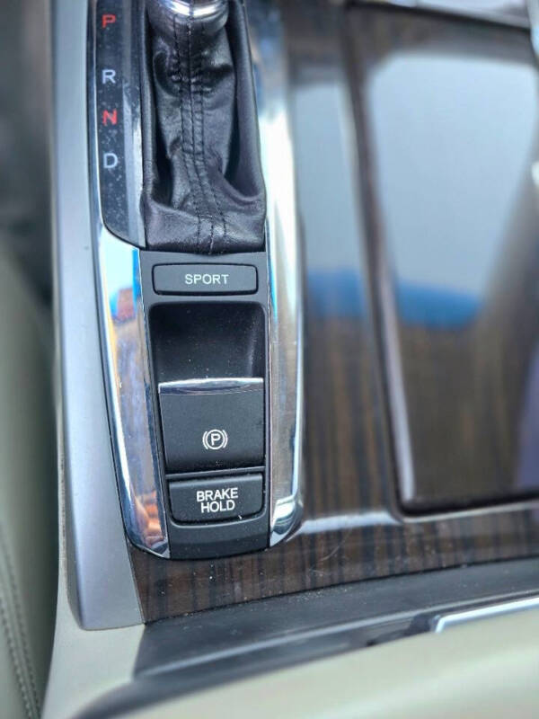 2014 Acura RLX w/Tech