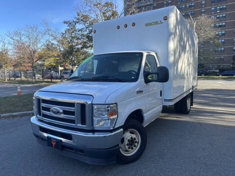 2022 Ford E-Series E-350 SD