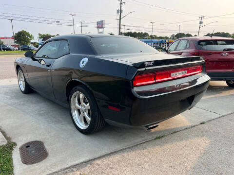 2011 Dodge Challenger R/T Plus