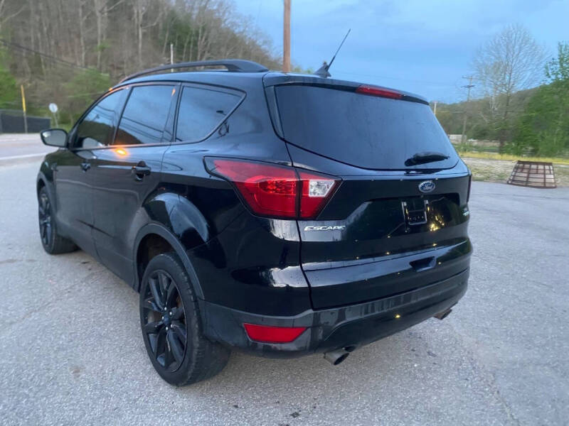 2019 Ford Escape SE