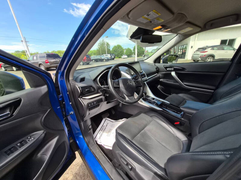2023 Mitsubishi Eclipse Cross SE
