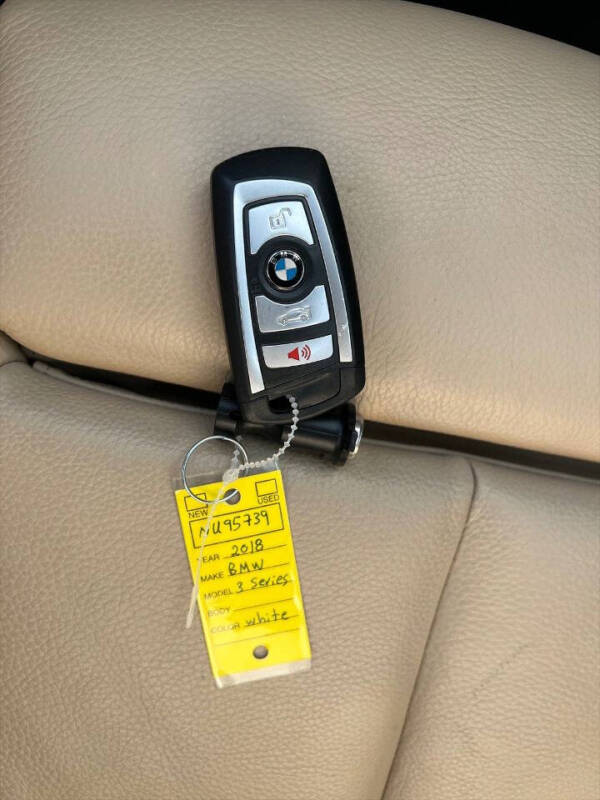 2018 BMW 3 Series 330i