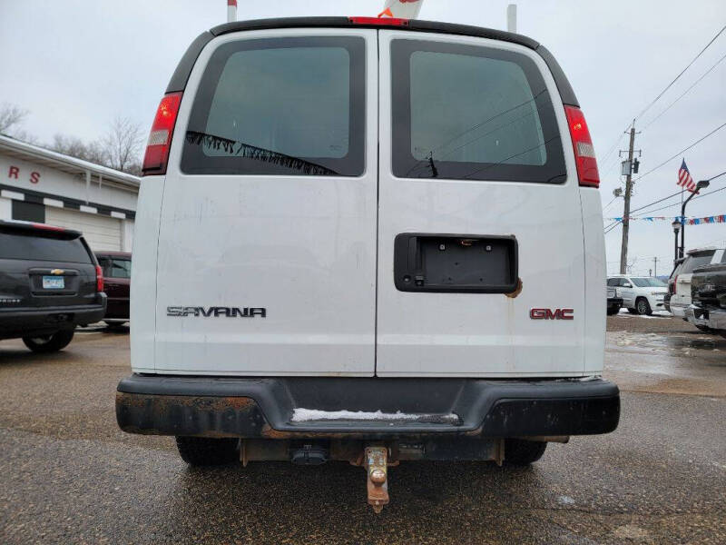 2017 GMC Savana 3500