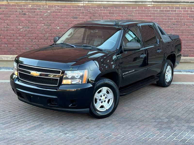 2007 Chevrolet Avalanche for sale at Euroasian Auto Inc in Wichita KS