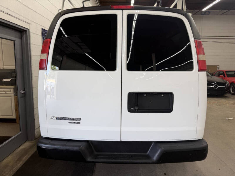 2014 Chevrolet Express 3500