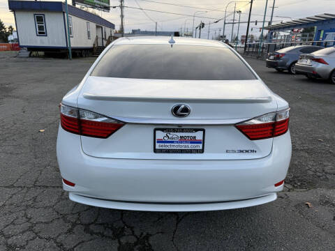2013 Lexus ES 300h