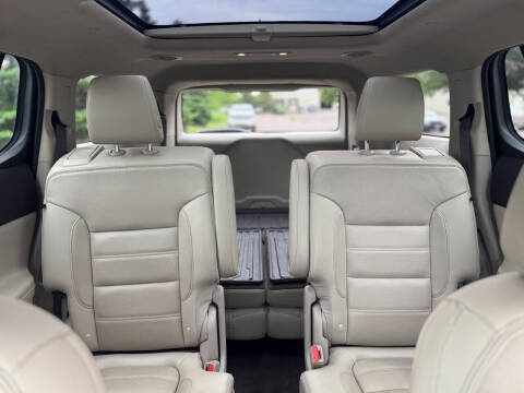 2019 GMC Acadia Denali