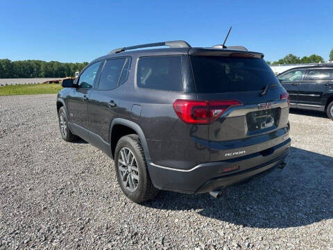 2017 GMC Acadia SLE-2