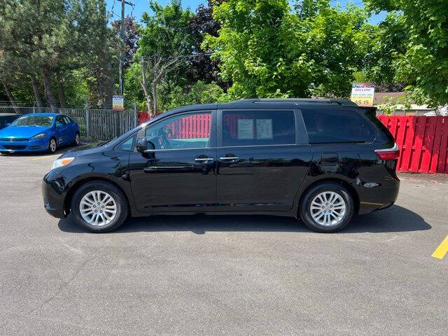 2017 Toyota Sienna